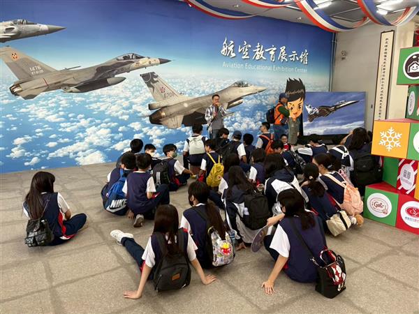 高雄市立五福國民中學114學年度一年級戶外教育活動(7條路線)